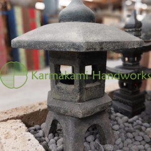 Japanese gardenlamp Masjid 70 cm.