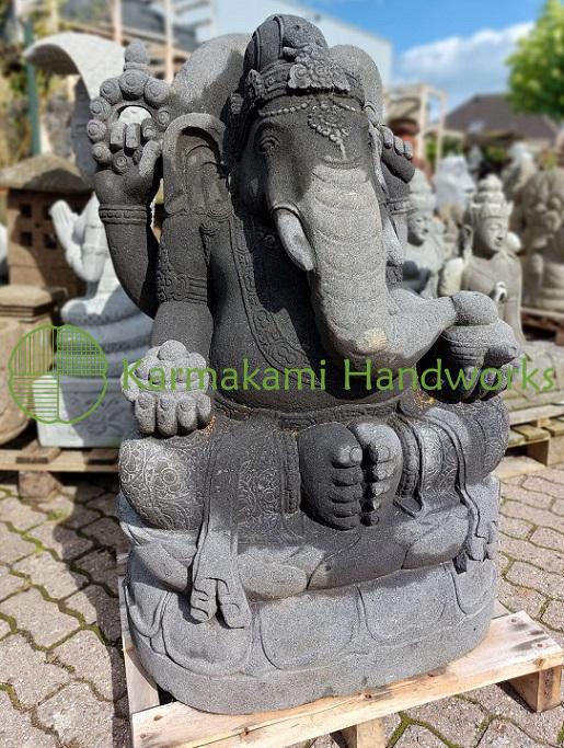Ganesha Lava stone 108 cm.